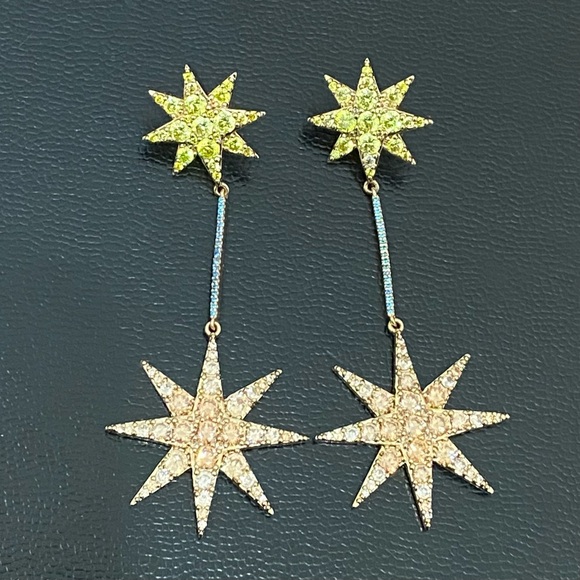 XIXI Gold-tone Double Star CZ Cubic Zirconia Drop Earrings 18.5g - Picture 4 of 15